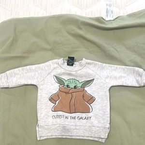 Newborn baby Yoda sweatshirt